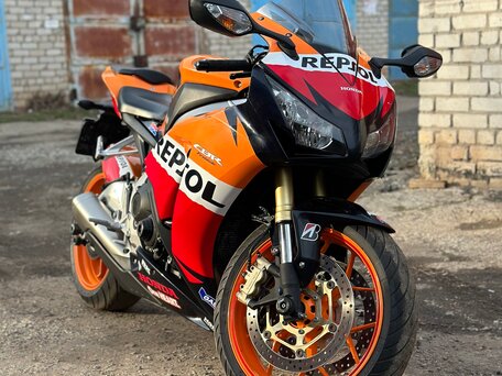 2013 Honda CBR 1000 RR/RA Fireblade, оранжевый, 950000 рублей, вид 1