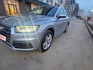 2018 Audi Q5 II (FY), серебристый, 3250000 рублей, вид 2
