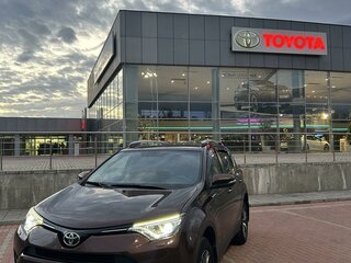 2016 Toyota RAV4 IV (XA40) Рестайлинг, коричневый, 2900000 рублей, вид 4