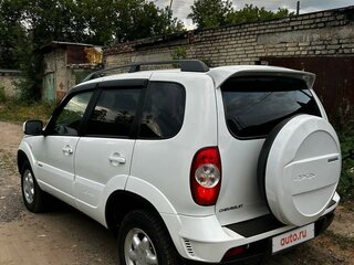 2012 Chevrolet Niva I Рестайлинг, белый, 680000 рублей, вид 5