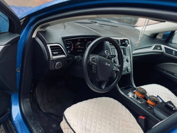 2019 Ford Fusion (North America) II Рестайлинг, белый, 1630000 рублей - вид 6