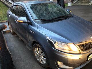 2013 Kia Rio 5-speed III, голубой, 850000 рублей, вид 1