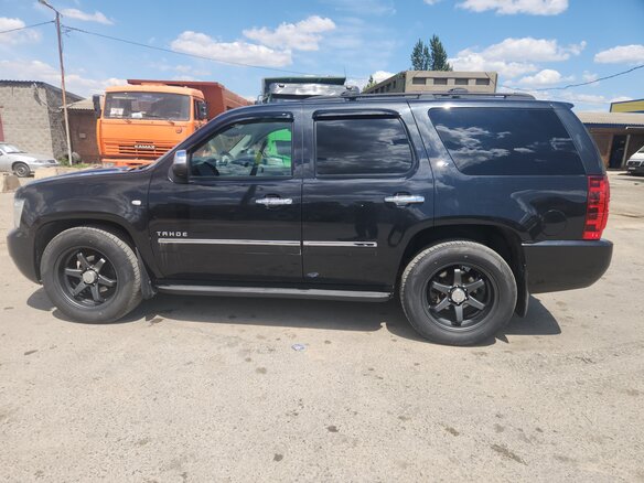 2012 Chevrolet Tahoe 6AT III, чёрный, 2600000 рублей - вид 7