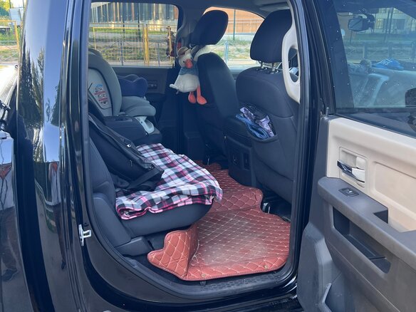 2012 Dodge RAM IV (DS/DJ), чёрный, 3800000 рублей - вид 11
