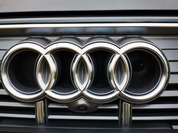 2019 Audi e-tron 55 I, серый - вид 8