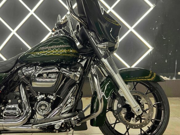 2019 Harley-Davidson Street Glide, зелёный, 2150000 рублей - вид 6