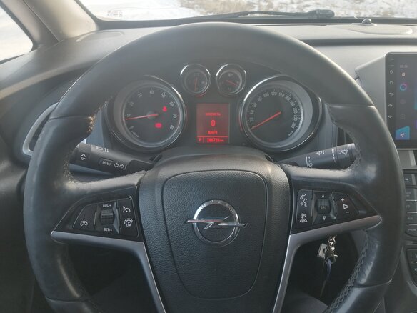 2013 Opel Astra J Рестайлинг, синий, 700000 рублей - вид 8