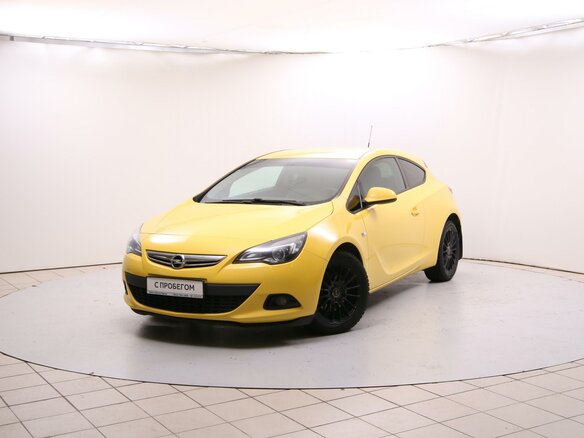 2013 Opel Astra GTC J Рестайлинг, жёлтый