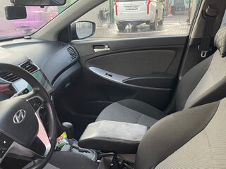 2011 Hyundai Solaris I, чёрный, 780000 рублей, вид 5
