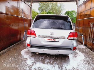 2008 Toyota Land Cruiser 200 Series, серебристый, 2600000 рублей, вид 5