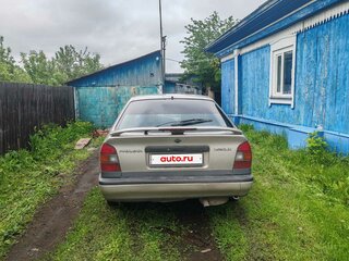 1994 Nissan Primera I (P10), серебристый, 150000 рублей, вид 3