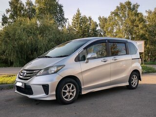2012 Honda Freed I Рестайлинг, серебристый, 1270000 рублей, вид 1