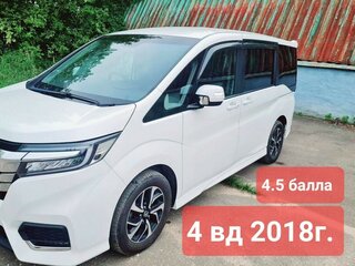 2018 Honda Stepwgn V Рестайлинг, белый, 2600000 рублей, вид 5