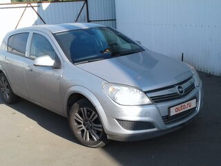 2014 Opel Astra H Рестайлинг, серебристый, 980000 рублей, вид 2