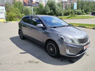 2012 Kia Rio 5-speed III, серый, 910000 рублей, вид 3