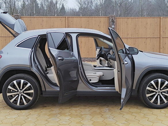 2023 Mercedes-Benz GLA 250 II (H247) Рестайлинг, серый, 5550000 рублей - вид 18