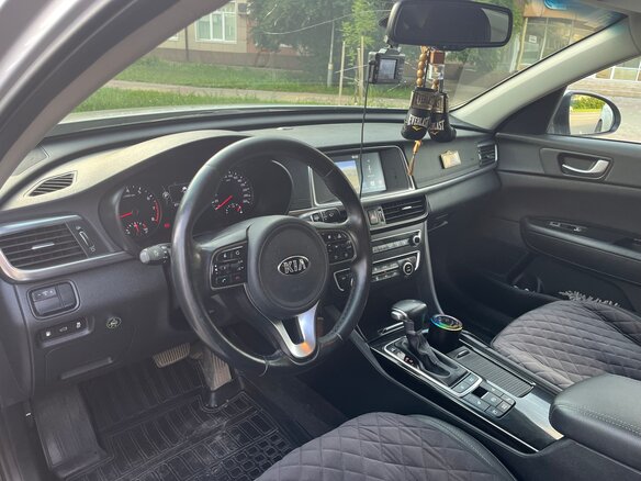 2018 Kia Optima IV, серебристый, 2150000 рублей - вид 6