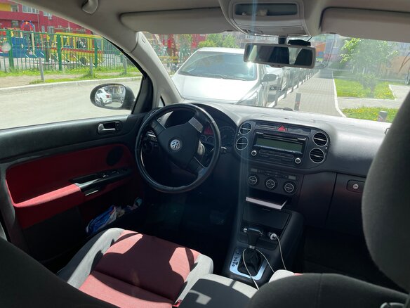 2008 Volkswagen Golf Plus I, чёрный, 600000 рублей - вид 5