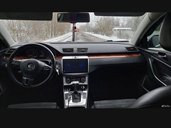 2010 Volkswagen Passat B6, коричневый, 850000 рублей