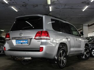 2009 Toyota Land Cruiser 200 Series, серебристый, 3300000 рублей, вид 5