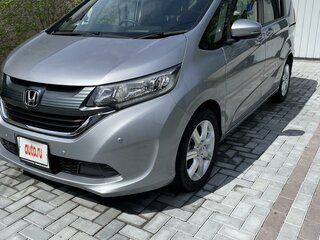2017 Honda Freed+ II, серый, 1450000 рублей, вид 1