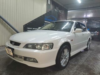 2002 Honda Accord VI, белый, 815000 рублей, вид 2