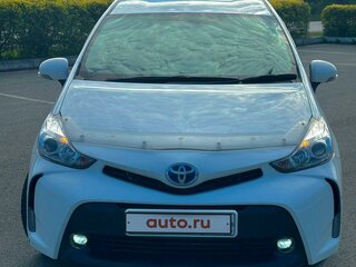 2016 Toyota Prius Alpha I (ZVW40/41) Рестайлинг, белый, 1300000 рублей, вид 3