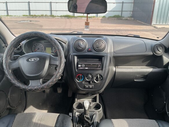 2013 Lada (ВАЗ) Granta I, красный, 480000 рублей - вид 15