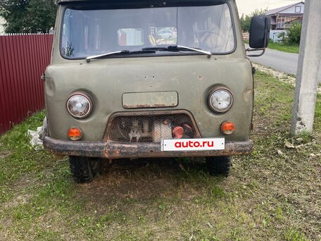 1991 УАЗ 3741, зелёный, 135000 рублей, вид 1
