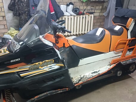 2009 BRP Ski-Doo Skandic 600, чёрный, 500000 рублей, вид 1