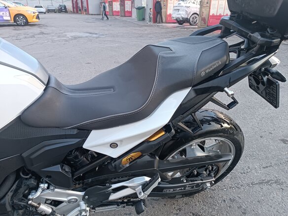 2023 BMW F 900 XR, белый, 970000 рублей - вид 5
