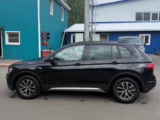 2019 Volkswagen Tiguan II, чёрный, 2350000 рублей, вид 5