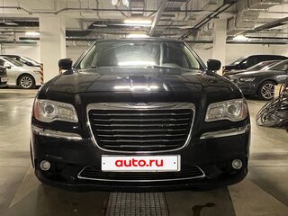 2012 Chrysler 300C II, синий, 2100000 рублей, вид 2