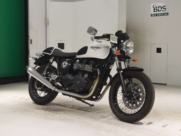 2016 Triumph Thruxton, белый, 1100000 рублей - вид 2