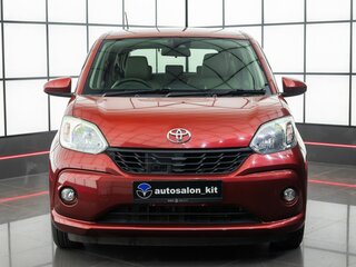 2017 Toyota Passo III, красный, 839000 рублей, вид 2