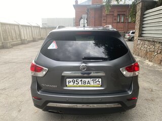 2014 Nissan Pathfinder IV, серый, 1700000 рублей, вид 5
