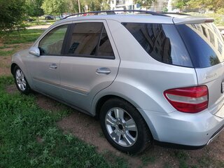 2007 Mercedes-Benz M-Класс 350 II (W164), серебристый, 1100000 рублей, вид 3