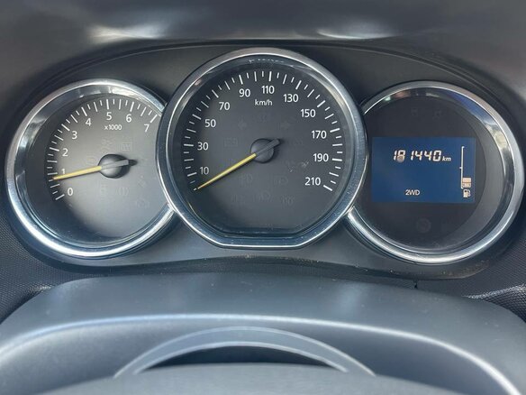 2016 Renault Duster I Рестайлинг, серебристый, 1100000 рублей - вид 15