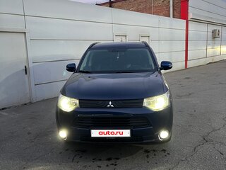 2013 Mitsubishi Outlander III, синий, 1370000 рублей, вид 2