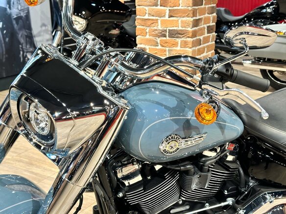 2024 Harley-Davidson Fat Boy, голубой, 3700000 рублей - вид 6