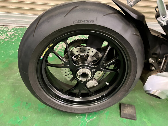 2019 Ducati Panigale V4, красный, 1900000 рублей - вид 8