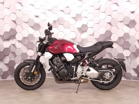 2019 Honda CB 1000R, красный, 1085000 рублей, вид 4