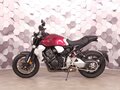 2019 Honda CB 1000R, красный - вид 3