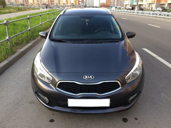 2012 Kia Ceed II, серый