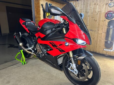 2020 BMW S 1000 RR, красный, 2400000 рублей, вид 3