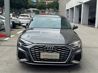 2022 Audi A3 35 TFSI Long IV (8Y), серебристый, 1900000 рублей, вид 2