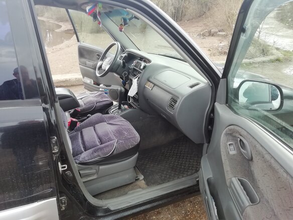 2001 Chevrolet Tracker II, чёрный, 950000 рублей - вид 8