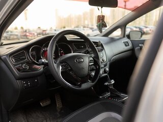 2014 Kia Ceed II, серебристый, 1080000 рублей, вид 5