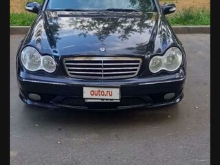 2004 Mercedes-Benz C-Класс 230 II (W203) Рестайлинг, чёрный, 650000 рублей, вид 2