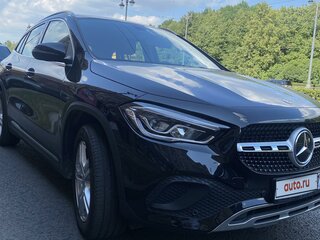 2020 Mercedes-Benz GLA 200 II (H247), чёрный, 3850000 рублей, вид 3